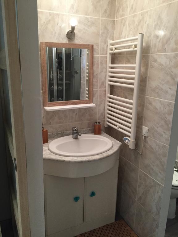 Appartement La Force Ла-Гард-Адемар Номер фото